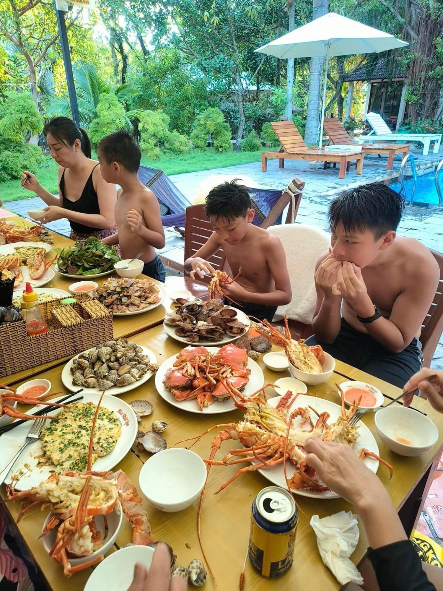 Have Fun Phu Quoc Villa Bagian luar foto